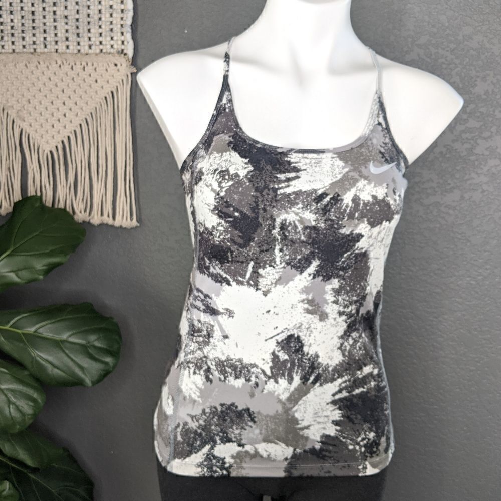 Nike Dri-Fit Exercise Tank Top
